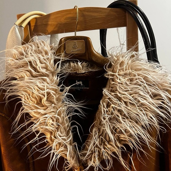 Tan Teddy Jacket with Faux Fur Trim - Picture 6 of 11